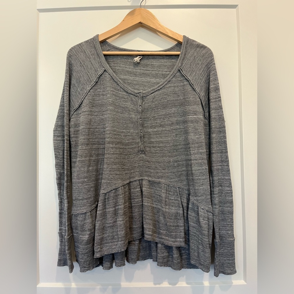 Free People Heather Gray Long Sleeve Henley Peplum Top